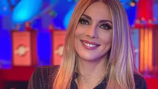 Σήμερα αποθεώνουμε τη Σμαράγδα Καρύδη που είπε τις μεγαλύτερες αλήθειες για τη γυναικεία φιλία