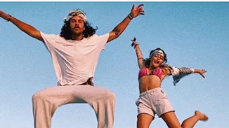 Love is in the air | Η Γαία Μερκούρη και ο Άγγελος Λάτσιος φωτογραφίζονται μαζί και "λιώνουν" το Instagram