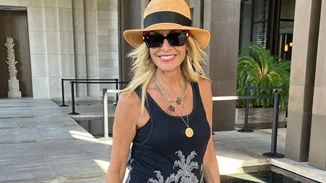 Άννα Βίσση | Γυμνάζεται στο καμαρίνι της φορώντας το πιο ανατρεπτικό και ανορθόδοξο outfit γυμναστικής