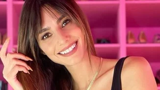 Η Ηλιάνα Παπαγεωργίου μας δείχνει την ακμή της σε ένα βίντεο χωρίς φίλτρα (και κόμπλεξ)