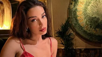 Ελένη Φουρέιρα | Ποζάρει φορώντας crop top μετά τις φήμες περί εγκυμοσύνης