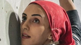 Εlnaz Rekabi | Eπέστρεψε στην Τεχεράνη η αθλήτρια σύμφωνα με τις πρώτες πληροφορίες