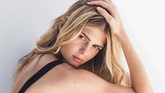 Αμαλία Κωστοπούλου | Πιο σέξι από ποτέ σε βραδινή έξοδο στο Los Angeles