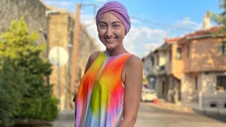 Ρεγγίνα Μακέδου | Ποζάρει με χαμόγελο και αποκαλύπτει γιατί ο Σεπτέμβρης είναι για εκείνη ο σημαντικότερος μήνας