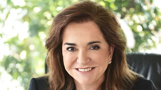 Πώς βρήκε η Ντόρα Μπακογιάννη ότι έχει πολλαπλό μυέλωμα- Οι εξετάσεις για το κάταγμα