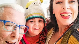 Φοίβος Βουτσάς | Ο γιος του Κώστα Βουτσά και της Αλίκης Κατσαβού μεγάλωσε και μοιάζει στον πατέρα του