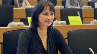 Έλενα Κουντουρά | "Τον Νοέμβριο κλείνω τα 60 και δεν μπορώ να το πιστέψω"