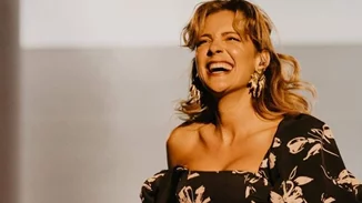 Νατάσσα Μποφίλιου | "Εχθές, περπατούσα ξυπόλυτη στη Σαχάρα κι ευχήθηκα να μην ξεχάσω ποτέ αυτή την ανάμνηση της πληρότητας"