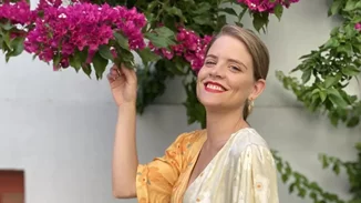 Δανάη Μιχαλάκη | Η σπάνια δημόσια εμφάνιση με τους γονείς της και η απίστευτη ομοιότητα με τον μπαμπά της