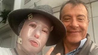 "Να δουν όλοι το πρόσωπο της, να πάψουν να αναρωτιούνται "πόση ζημιά έχει γίνει""