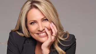 Μαριάννα Τουμασάτου | Έβαψε τα μαλλιά της στο πιο όμορφο ξανθό της άνοιξης