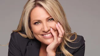 Μαριάννα Τουμασάτου για Πέτρο Φιλιππίδη | "Μου φαίνεται ηλίθιο να θεωρεί κάποιος ότι ήθελαν να κάνουν κακό στην φήμη του"