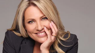 Μαριάννα Τουμασάτου | "Ήμουν 43 ετών όταν γέννησα. Δεν αισθάνθηκα ποτέ ότι ήμουν μεγάλη..."