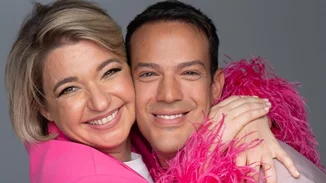 Celebrity News | Η επίσημη πρεμιέρα του "Dot." (χωρίς τη Νάντια Μπουλέ) και η ατάκα του Βέρτη για το Survivor