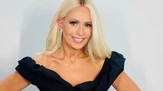 Celebrity News | Οι βιαστικές αλλαγές στην εκπομπή της Μπακοδήμου, η αντίδραση του Ρέππα για τα χαμηλά νούμερα του "Μαίρη, Μαίρη, Μαίρη" και τα σκληρά λόγια της Γραμμέλη για τον Σοφρωνίου