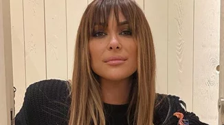 Η Μελίνα Ασλανίδου βρήκε τον πιο έξυπνο τρόπο για να τονίσει τη μέση της