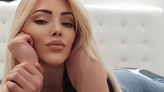 Ιουλία Κουκουβέ | "Με αντιμετώπιζε ως πλαστική κούκλα και με έβαζε να κάνω πράγματα με το ζόρι"