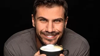 Τέλος εποχής για τον Άκη Πετρετζίκη | Έκλεισε όλα του τα μαγαζιά στην Αθήνα