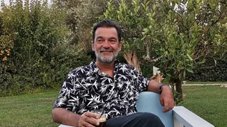 Κωνσταντίνος Καζάκος | Ποζάρει με τον 10χρονο γιο του Ιάσονα σε μία πολύ σπάνια φωτογραφία