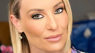 Ελεονώρα Μελέτη | "Ήρθε ο άντρας μου και μου είπε "δε θέλω να μεγαλώσει το παιδί μας, θέλω να μείνει μικρό για να το προσέχω""