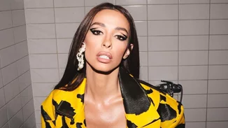 Χωρίς photoshop και ακομπλεξάριστη | Η Ελένη Φουρέιρα μας δείχνει το σώμα της με μπικίνι