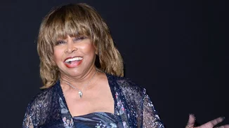 Τina Turner | "Εγκατέλειψε" τα παιδιά της για να ζήσει τον έρωτα με τον νεότερο σύντροφό της