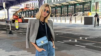 Σοφία Καρβέλα | Η εντυπωσιακή αλλαγή στην εμφάνιση της τα τελευταία 22 χρόνια