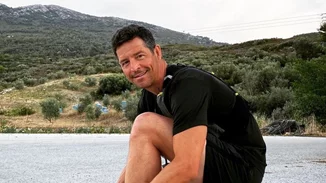 Απόστολος Ρουβάς | Η γλυκιά φωτογραφία με την εγκυμονούσα σύντροφό του, Φανή Γιαβρίδου