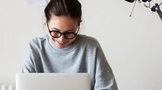 Πανελλήνιες 2023 | Επίδομα 350 ευρώ σε μαθητές που θα δώσουν εξετάσεις - Δικαιούχοι και προϋποθέσεις