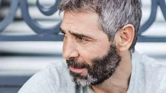 Θοδωρής Αθερίδης | "Για να περάσουν οι κρίσεις πανικού, οι γονείς μου με πήγαν να με διαβάσει παπάς"