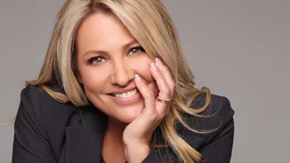 Μαριάννα Τουμασάτου | Oι, πραγματικά, μεγάλες αλλαγές στην εμφάνισή της τα τελευταία 15 χρόνια