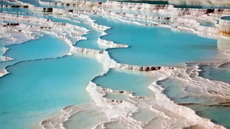 Αυτές είναι οι πιο όμορφες "φυσικές πισίνες" του κόσμου