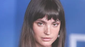 Charlbi Dean | Πέθανε η πρωταγωνίστρια του βραβευμένου με Χρυσό Φοίνικα 'Triangle of Sadness' που είχε γυριστεί στην Ελλάδα