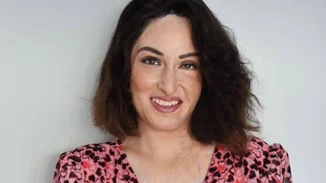 Ξεσπά η Ιωάννα Παλιοσπύρου | "Kλειδώστε τα ανήλικα παιδιά σας στο σπίτι για να τα γλιτώσετε. Η δικαιοσύνη δεν μπορεί"