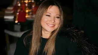 Η Νάνσυ Ζαμπέτογλου με νέο hair look | Η γαλλική αλλαγή στην εμφάνισή της