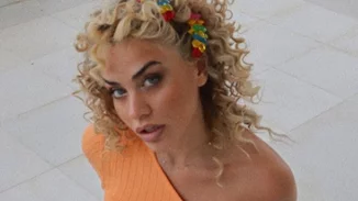 Κόνι Μεταξά | "Χαροπαλεύω για τη σωματική μου υγεία"