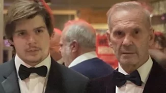 Πέτρος Κωστόπουλος: "Ο Μάξιμος μένει με τη μαμά του και τρεις μέρες με μένα - Είναι 17 και υποφέρω"