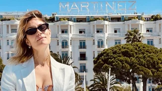 Η Βίκυ Καγιά έλαμψε στις Κάννες | Υιοθέτησε το απόλυτο makeup trend που επικρατεί στο red carpet τώρα