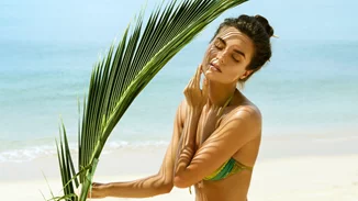 7 καλοκαιρινά beauty hacks που θα σου λύσουν τα χέρια