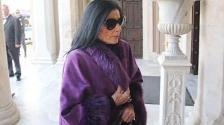 Ζωζώ Σαπουντζάκη | "Μια μέρα ξύπνησα στην Κινέτα και δεν είχα λεφτά"