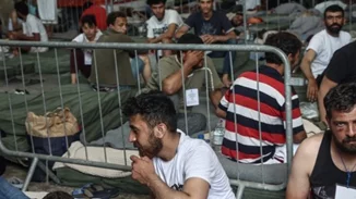 Ναυάγιο στην Πύλο | Ξεκινά η μακάβρια διαδικασία ταυτοποίησης νεκρών και αγνοουμένων - Στη Μαλακάσα οι διασωθέντες