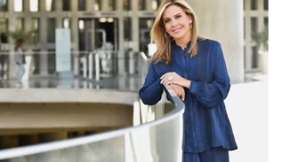 Ζωή Ράπτη: "Η πολιτική χρειάζεται περισσότερες γυναίκες"