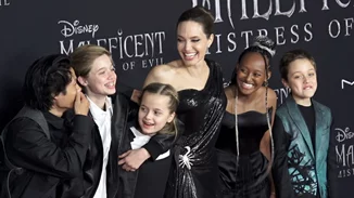 Angelina Jolie | Φωτογραφίζει τα παιδιά της στο σπίτι για το Instagram