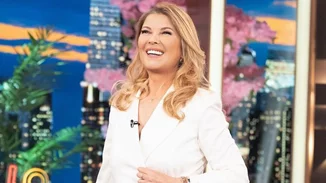 Σοφία Αλιμπέρτη | Φωτογραφίζει τον Γιάννη Πάριο μαζί με τον γιο τους, Μιχαήλ -Άγγελο Βαρθακούρη, στην πιο γλυκιά φωτογραφία