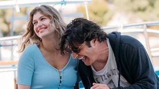 "Maestro" | Η Κλέλια Ανδριολάτου ποζάρει πιο όμορφη από ποτέ στα γυρίσματα της δεύτερης σεζόν της αγαπημένης σειράς