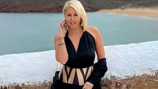 H Κατερίνα Παπακωστοπούλου είναι μία περήφανη μαμά | Η σπάνια φωτογραφία με την πανέμορφη κόρη της με αφορμή την επιτυχία της στις Πανελλήνιες εξετάσεις