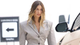 Το ανεπιτήδευτα κομψό χρώμα μαλλιών που λατρεύουν αυτήν τη στιγμή οι celebrities