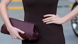 Toffee Nails | 10 ιδέες για να υιοθετήσεις την πιο "νόστιμη" τάση νυχιών της σεζόν