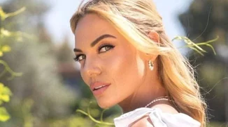 "Νιώθω ότι υπήρχες πάντα στη ζωή μας..." | Η τρυφερή εξομολόγηση της Ιωάννας Μαλέσκου για την κόρη της