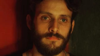 Γιώργος Μπένος | "Η σκηνή που με δυσκόλεψε περισσότερο στο "Maestro" ήταν αυτή της βίας, ξέσπασα σε κλάματα, σταμάτησα το γύρισμα"